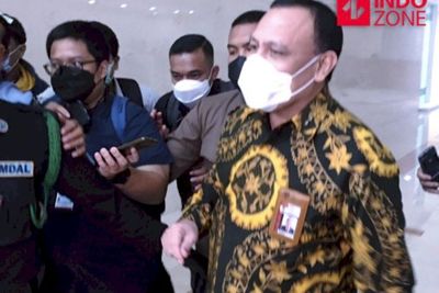 Polri Ungkap Alasan Serahkan Aduan Dugaan Gratifikasi Firli Bahuri ke Dewas KPK