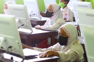Warga Geram Situs PPDB DKI Sulit Diakses, Disdik DKI: Trafficnya Tinggi