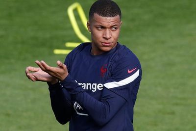 Presiden PSG Tegaskan Mbappe Gak Bakal Pernah Dijual