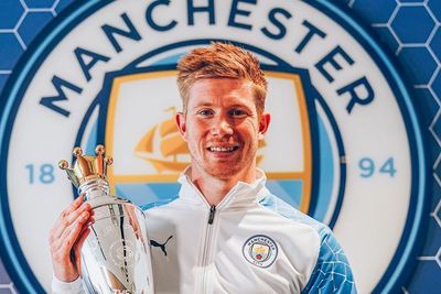 Menang Pemain Terbaik Liga Premier Kedua Kalinya, De Bruyne Samai Rekor Ronaldo dan Henry
