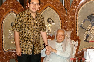 100 Tahun Soeharto, Fadli Zon Pamer Foto dengan Bapak Pembangunan Indonesia Sebelum Wafat