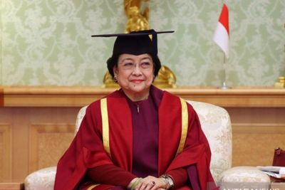 Megawati Soekarnoputri Dapat Gelar Profesor Kehormatan dari Unhan