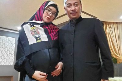 Bebi Silvana Istri Opick Pamer Baby Bump Jelang Lahiran, MasyaAllah Bumil Cantik