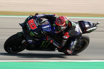 Quartararo Saat Balapan dengan Risleting Baju Terbuka: Itu Tidak Mudah!