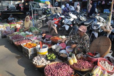 Sembako Akan Kena PPN, Anggota DPR: Ekonomi Dipukul Mundur