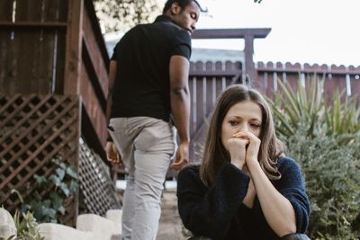 Lebih Capek dari Putus Cinta, Ini Alasan Situationship Bikin Mental Terkuras