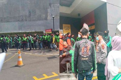 Konsumen BTS Meal McDonald s Langgar Prokes, Polisi Bubarkan Kerumunan