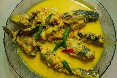 Hari Ini Coba Buat Lele Bumbu Kuning Yuk!