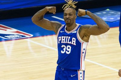 FOTO: 76ers Kalahkan Atlanta Hawks 118-102, Seri 1-1