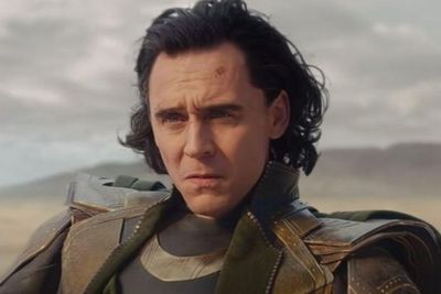 Tom Hiddleston Sebut Bahwa Loki Menyayangi Thor