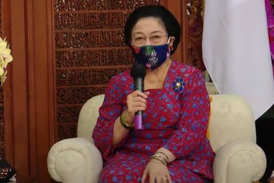 Megawati Dapat Gelar Profesor Kehormatan, Guru Besar UNP: Beliau Pantas Menerimanya