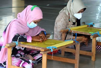 FOTO: Pelatihan Sulam Kalengkang di Museum Kalbar