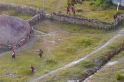 Satgas Nemangkawi Tembak 3 KKB Kelompok Lekagak Telenggen di Eromaga, Satu Orang Tewas
