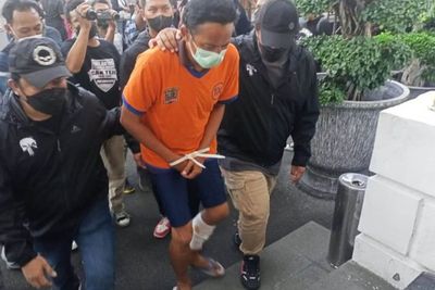 Sadis! Pria ini Tega Aniaya Bocah Surabaya hingga Tewas Dihadapan Anaknya, HP-nya Dirampas