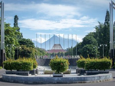 UGM Terbitkan Larangan LGBT di Lingkungan Kampus, Begini Reaksi Netizen