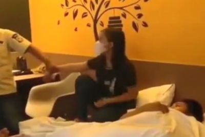 Gadis ABG Jual Diri Lewat Aplikasi Online, Digerebek Satpol PP Tangerang saat Layani Klien
