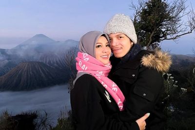 Aurel Hermansyah Dihujat Gegara Petik Bunga Edelweis, Netizen Pasang Badan