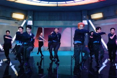 EXO Dapat Gelar Million Seller Lewat Album Don t Fight The Feeling