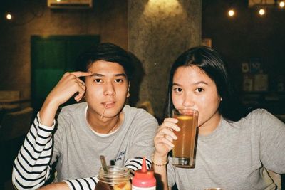 Iqbaal Ramadhan Hapus Foto dan Saling Unfollow dengan Zidny Latifa, Putus?