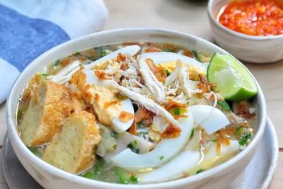 Apakah Kamu Lagi Kepengin Makan Soto Banjar Khas Kalimantan Selatan?