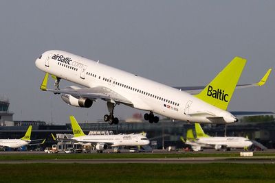 airBaltic Hadirkan Rute Penerbangan Baru ke Corfu dan Riga!