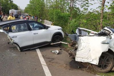 Kecelakaan Nahas Mobil Kia Seltos India, Tewaskan 3 Orang Hingga Mobil Terbelah 2 Bagian!