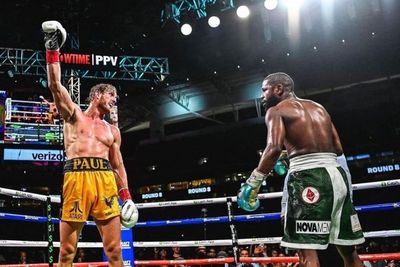 Kembali Latihan Usai Duel dengan Floyd, Logan Paul: Siapa yang Harus Saya Pensiunkan Lagi?