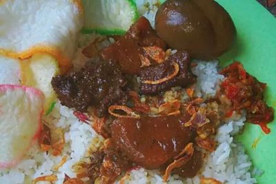 Nikmatnya Menyantap Nasi Uduk Betawi Yang Bisa Dibikin di Rumah