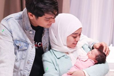 Lesty Telaten Gendong Anak Bayi, Rizky Billar: Anggap Aja Ini Sebagai Pancingan