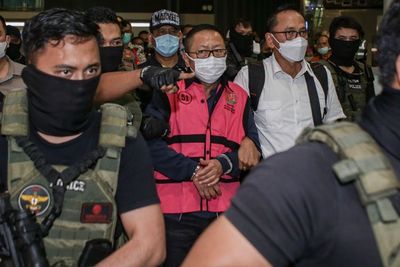 Diborgol! Buron Kasus Pembalakan Liar Adelin Lis Tiba di Indonesia