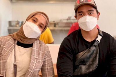 Kaesang Pangarep dan Nadya Arifta Kepergok Gandengan Tangan