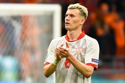 Kisah Hidup Ezgjan Alioski, Winger Makedonia Utara yang Dulunya Susah Kini Fasih 6 Bahasa