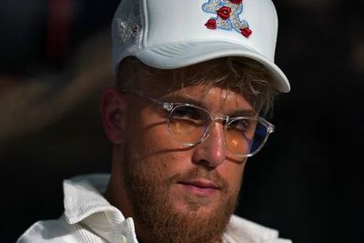 Ditantang Duel Tinju oleh Legenda UFC Anderson Silva, Jake Paul Isyaratkan Penolakan