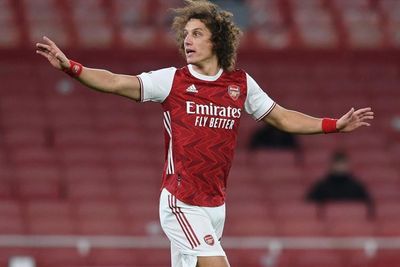 PSG Berencana Bawa Pulang David Luiz