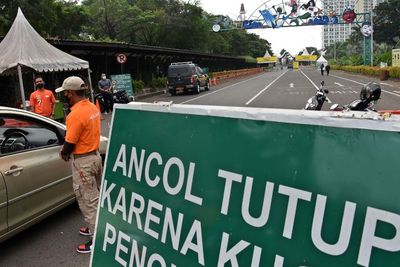 FOTO: Taman Impian Jaya Ancol Ditutup Sementara