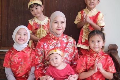 Zaskia Adya Mecca Bahagia Dua Anaknya Sembuh: Alhamdulillah, Drama Covid- 19 Terlewati