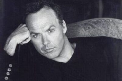 Proses Syuting Film The Flash Tampak Dihadiri Oleh Michael Keaton