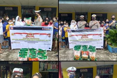 Polisi Bagikan Pulsa Data Gratis untuk Siswa Kurang Mampu di Ambon