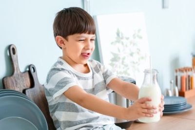 3 Gejala Alergi Susu Sapi pada Anak
