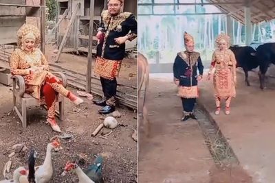 Foto Prewedding di Kandang Bebek dan Sapi, Pengantin Ini Curi Perhatian Netizen