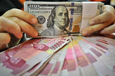 Utang Indonesia Tembus Rp6.400 Triliun, Ekonom Yakin Tidak akan Gagal Bayar karena Ini