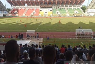 Penonton di Stadion Membludak, Laga Persiraja vs PSMS Medan Dihentikan