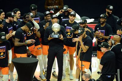 FOTO: Chris Paul Membawa Suns ke Final NBA, Tundukkan Clippers 130-103