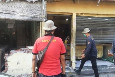 Gegara Sepelekan Satgas Covid-19 di Medsos, Warung Bubur Dibongkar Satpol PP di Semarang