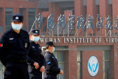 Para Ahli: Ilmuwan Wuhan Bisa Disalahkan Atas Kebocoran Lab Covid Oleh Pemerintah China