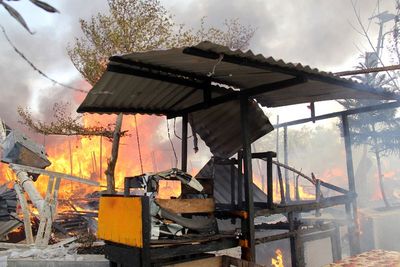 FOTO: Kebakaran Permukiman di Dumai