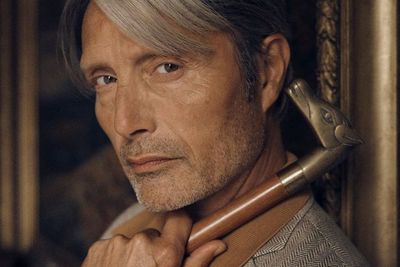 Mads Mikkelsen Ingin Ngomong Langsung Dengan Johnny Deep, Kenapa Ya?