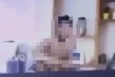 Duh! Mahasiswa Ini Ketahuan Lagi Berhubungan Seks saat Kelas Online, Lupa Matikan Kamera