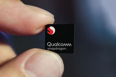 Qualcomm Ingin Desain Chipset Baru untuk Menyaingi Apple M1!