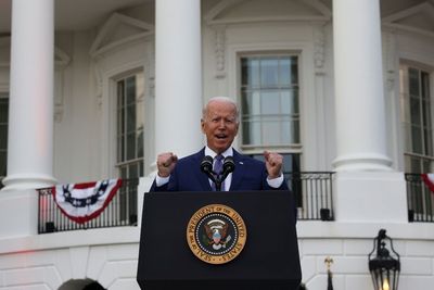 Joe Biden Menandai Kemerdekaan dari Covid-19 Tepat di Hari Kemerdekaan Amerika Serikat